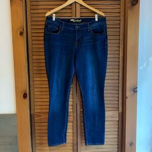 Old Navy SweetHeart Jeans